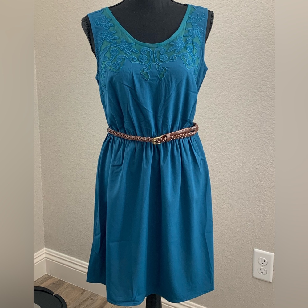 Doe & Rae teal dress size large